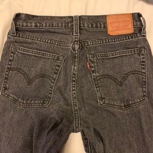 Levis wedgie straight jeans